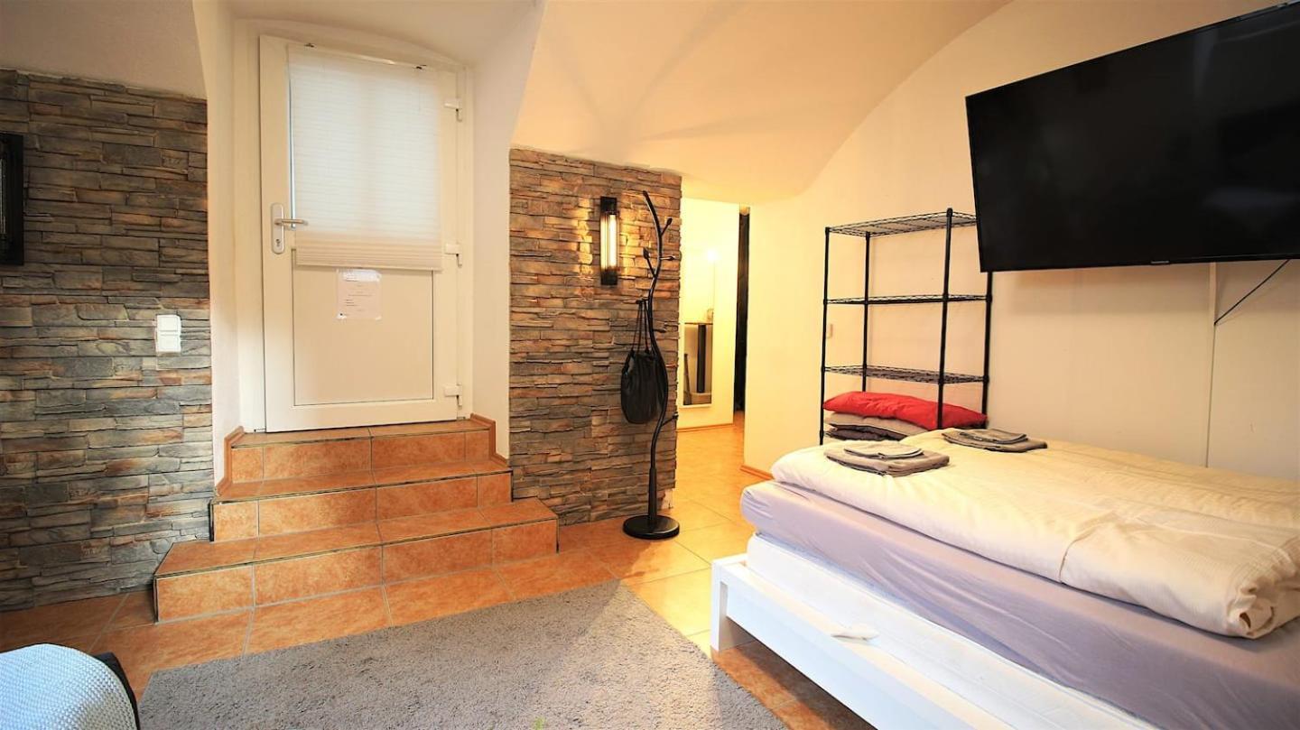 Fully Equipped Apartment Near Main Station Вюрцбург Екстер'єр фото