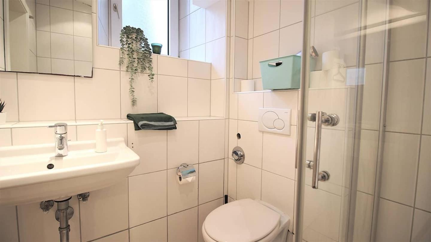 Fully Equipped Apartment Near Main Station Вюрцбург Екстер'єр фото