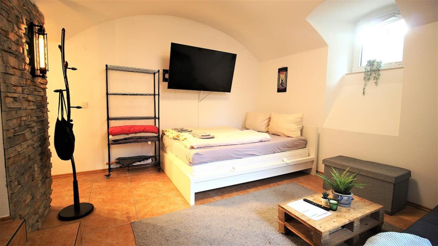 Fully Equipped Apartment Near Main Station Вюрцбург Екстер'єр фото